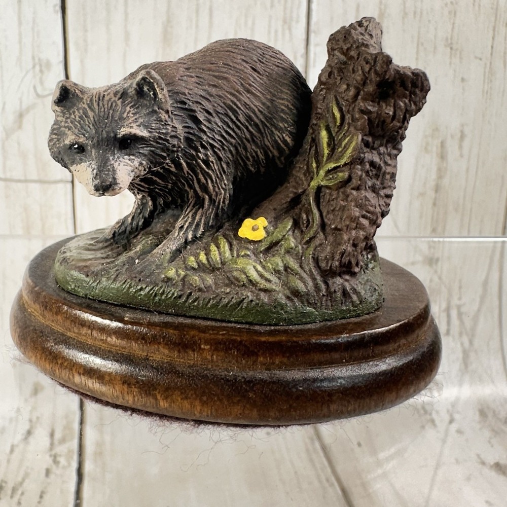 The Bronze Menagerie Cold Cast Bronze‎ Raccoon Figurine By Herman L Deaton